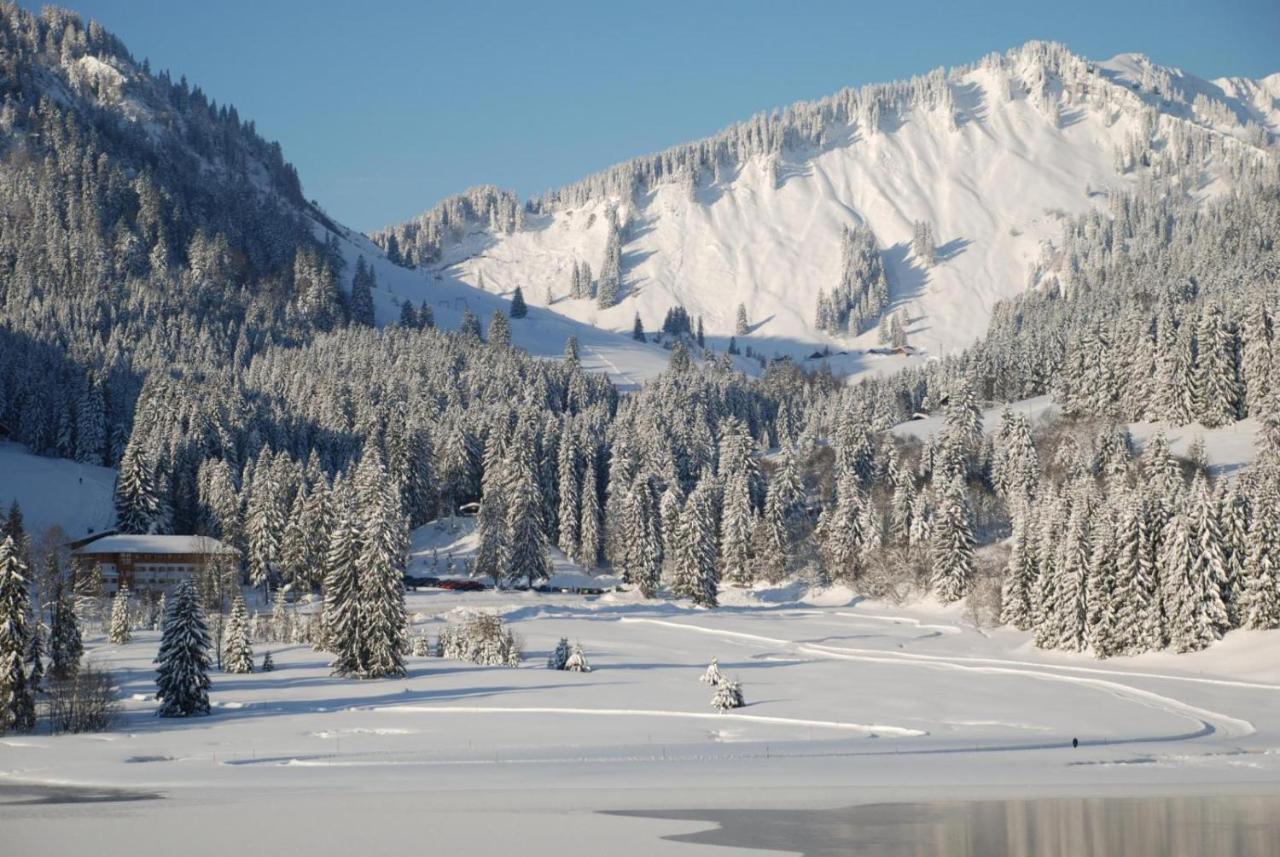 Blsv Sportcamp Direkt Am Kurvenlift Vandrarhem Schliersee Exteriör bild