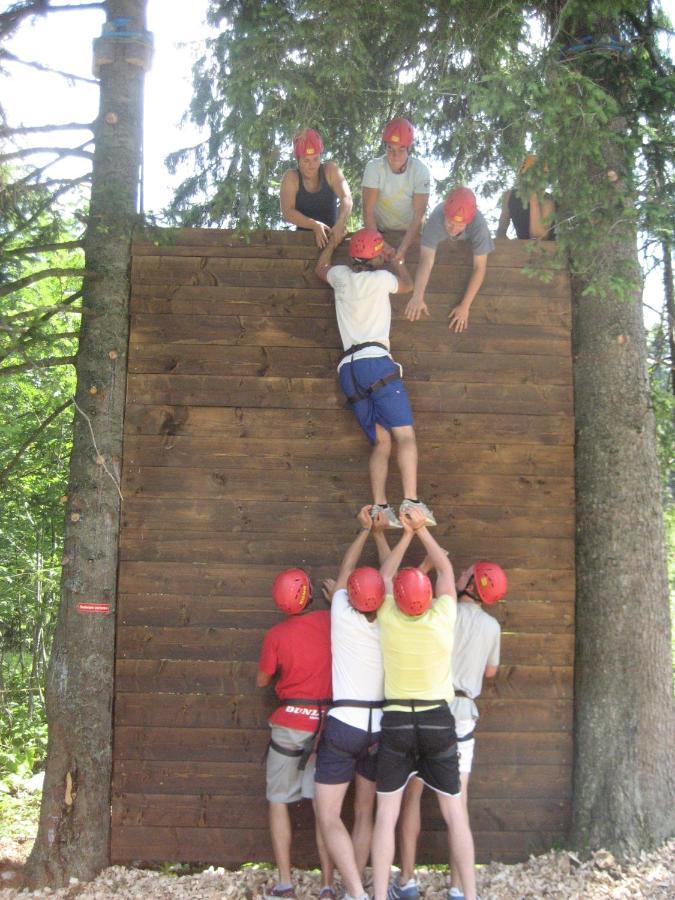 Blsv Sportcamp Direkt Am Kurvenlift Vandrarhem Schliersee Exteriör bild