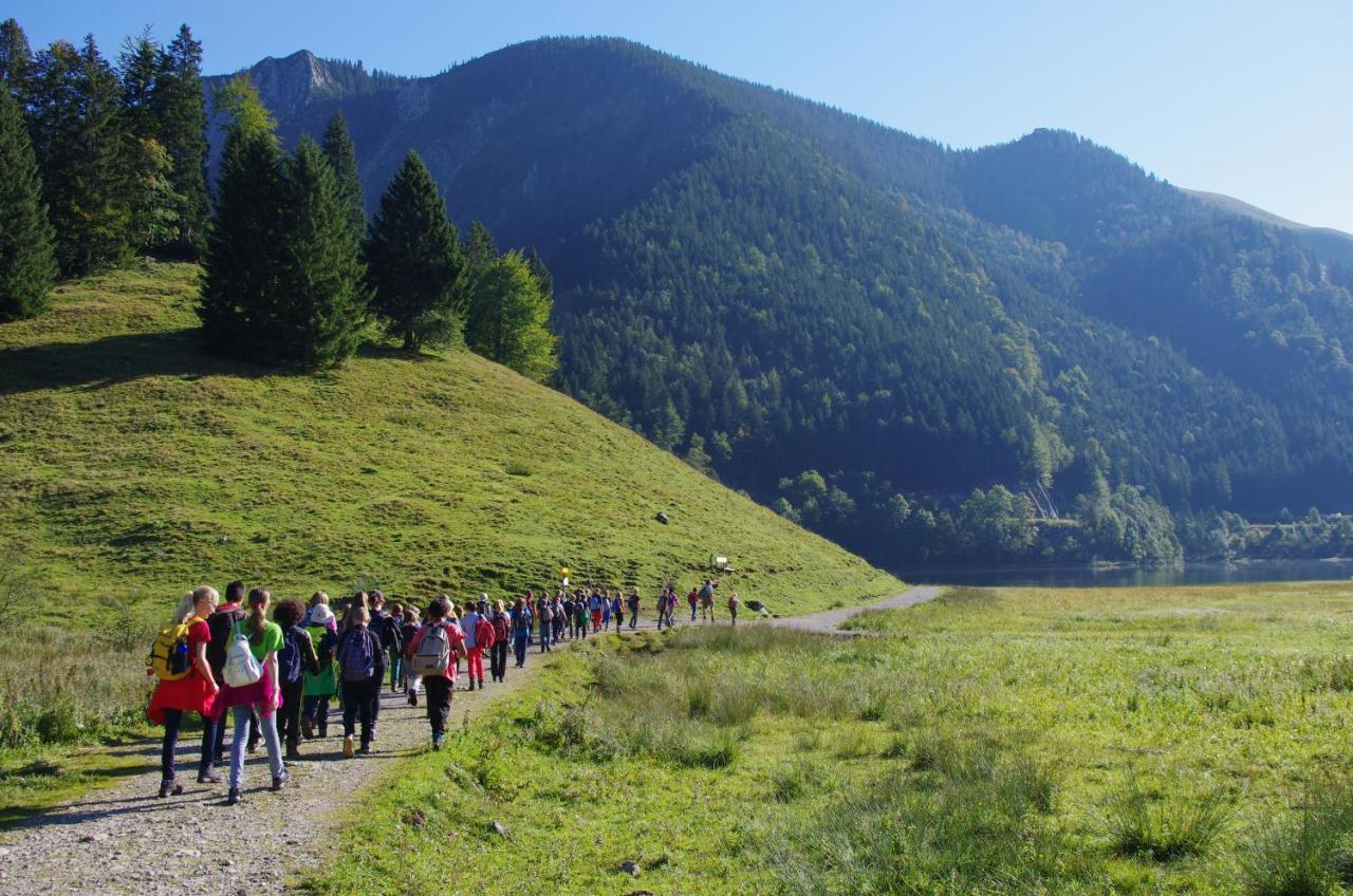 Blsv Sportcamp Direkt Am Kurvenlift Vandrarhem Schliersee Exteriör bild